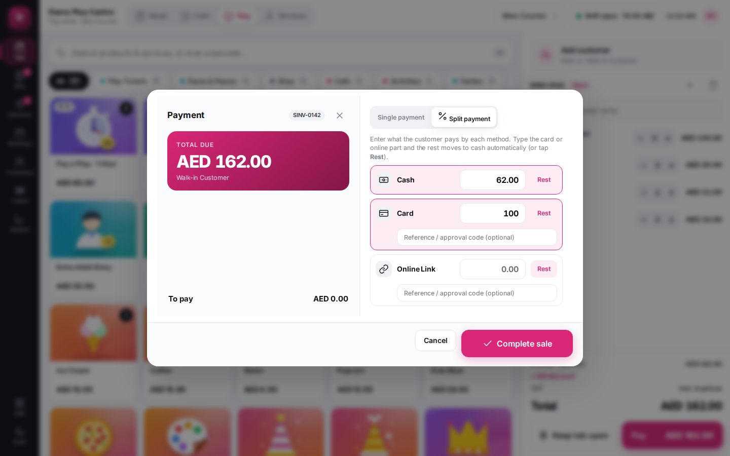 Split payment screen of the Play Center POS